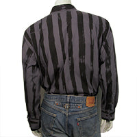 Striped grey shirt in black with star studded collar