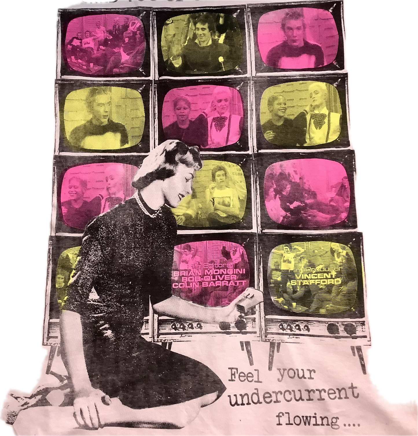 SALE: Pistold Grundy white t-shirt large (22” 56 cms)