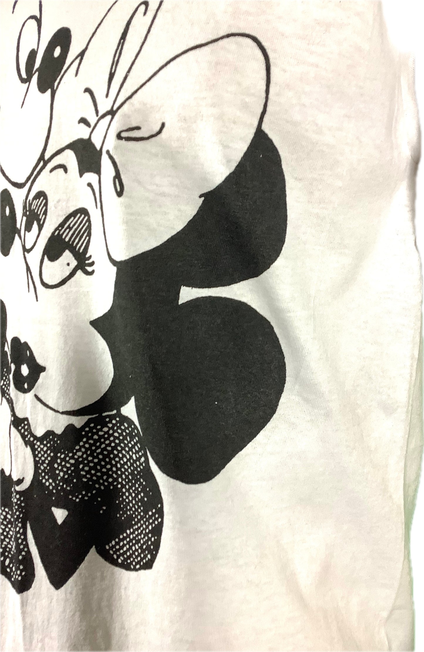 SALE: Mickey & Minnie white t-shirt - Medium