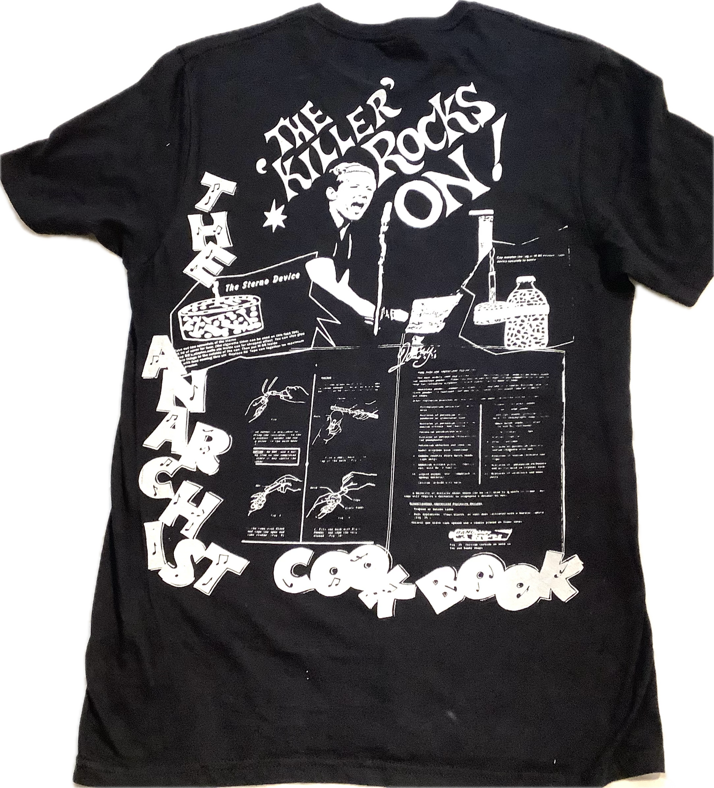 SALE: VLR black t-shirt - Medium