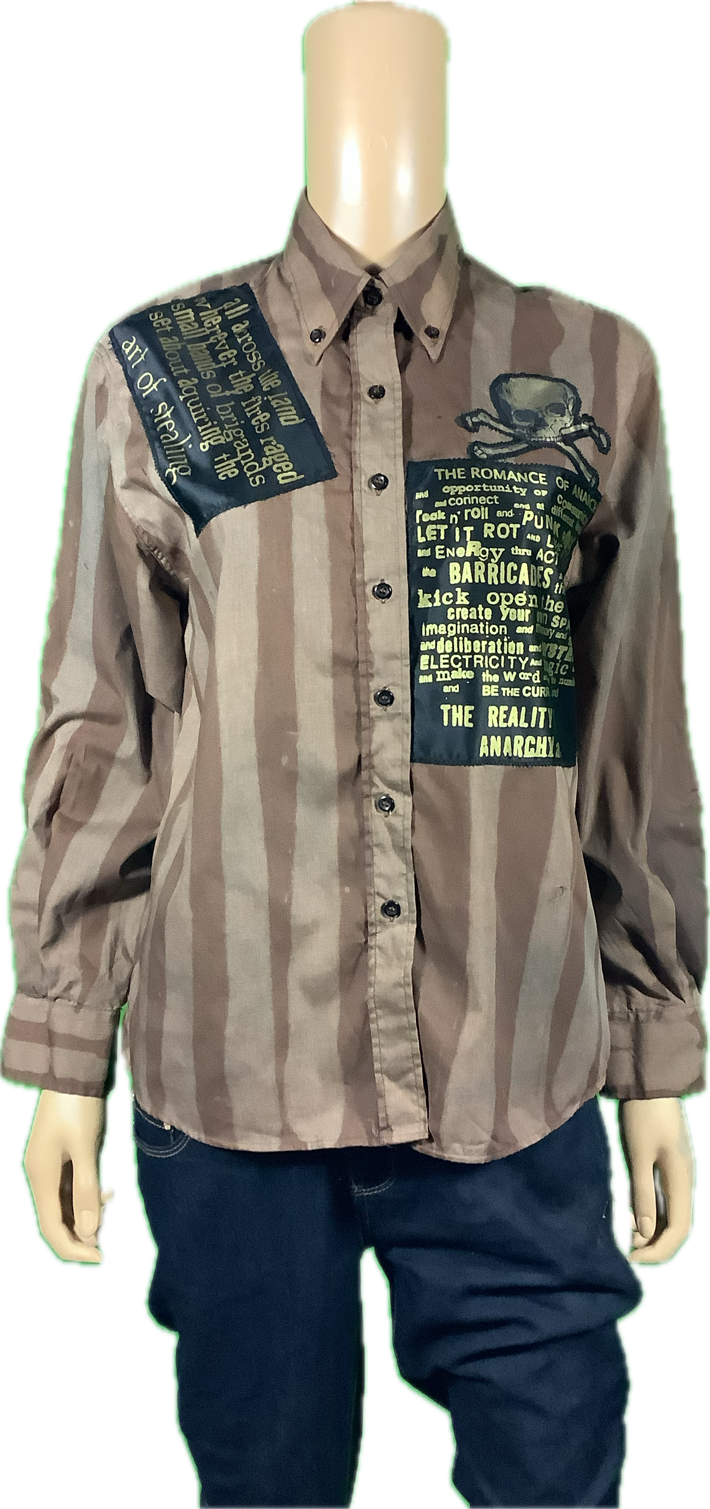 Sample: women’s shirt Romance of Anarchy - size 10/12